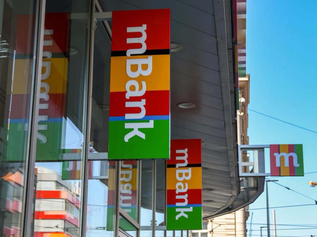 Kiedy przychodzą przelewy w mBank? Sprawdź, by uniknąć opóźnień