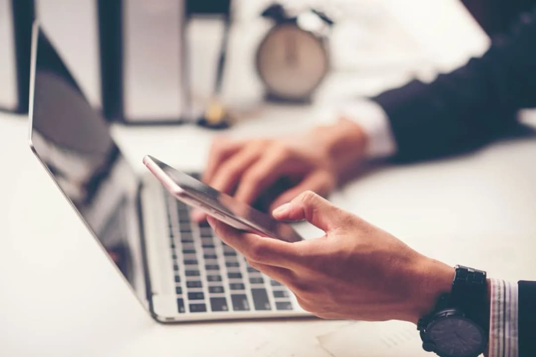 Kiedy przychodzą przelewy Millennium? Sprawdź godziny księgowania